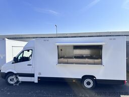 Mercedes-Benz Foodtruck, Imbisswagen, Food Truck mit neuer Küche und Ausstattung