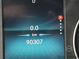 MERCEDES-BENZ SPRINTER 317 L3H2 Mbux10 + Navi!