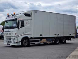 Volvo FH 13.460 Globetrotter 6x2 - Ekeri box with sid...