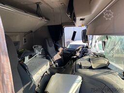 DAF XF 106.460 SC / Damaged / Stand Airco