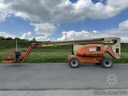 JLG 800AJ