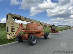 JLG 800AJ