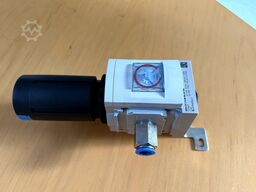 FESTO div. Pneumatikzylinder + Zubehör