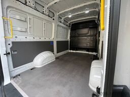 VOLKSWAGEN CRAFTER KASTEN 2,0 TDI L3 H3 KLIMA SHZ PDC