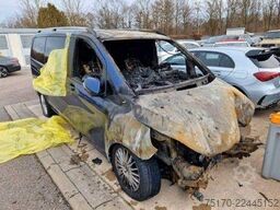 Mercedes-Benz V 220 d BRANDSCHADEN !
