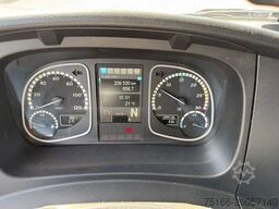 MERCEDES-BENZ ATEGO 818 L Koffer 5,25 m LBW 1,5 T*NL 2,4 T