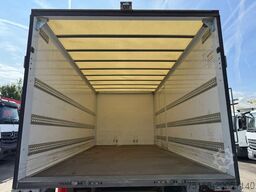 MERCEDES-BENZ ATEGO 818 L Koffer 5,25 m LBW 1,5 T*NL 2,4 T