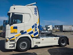 SCANIA R590 * V8 * RETARDER * ACC * 2X TANK * 1. HAND