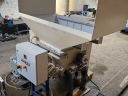 AM 650 X 750