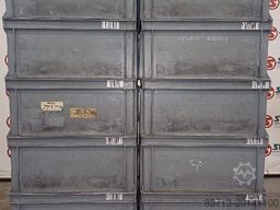 Diversen Occ lot van 20 plastieken bakken