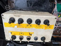 MERCEDES-BENZ Actros 3348 6x6 Kipper mit HIAB 1300RS 83