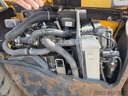 JCB 550-80 WM / 4X4 / 5ton / 8m / German