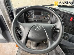 Mercedes-Benz Atego 824 mit Anhänger für 3PKW