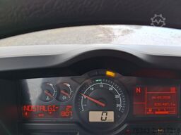 RENAULT D 19 WIDE 380 - E6