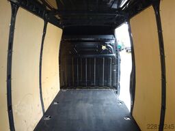 IVECO Daily Kasten L5 HKa 35 Aut. RS 4100mm AHK Kamera