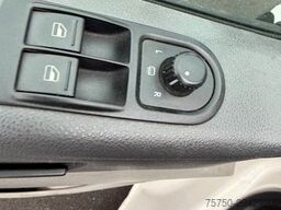 VOLKSWAGEN VW T 5 2,0 TDI  Doka AHK Klima 114 PS