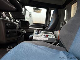 MAN TGS 32.360 8x2 Frontlader HEIL EHP