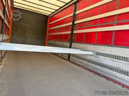 MERCEDES-BENZ ACTROS 2545 L Pritsche/Plane 7,10 m LBW 2 T*ADR