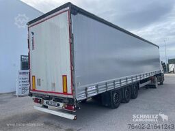 Schmitz Cargobull Semitrailer Curtainsider Mega