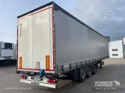 Schmitz Cargobull Semitrailer Curtainsider Mega