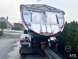 Scania R660 6x4 Asphalt Truck with Carnehl Asphalt Traile