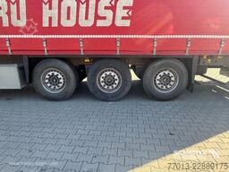 Schmitz Cargobull Curtainsider Standard