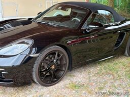 PORSCHE 718 Chrono/Navi/Sitzbelü/Bose/Leder/PDK