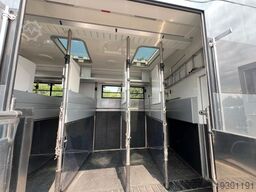 MERCEDES-BENZ Actros 2640 STX Pop-Out, 6 Pferde mit 3 Pferdean