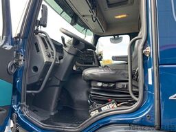 VOLVO FM430-6X2/4-KRAN+ABROLLER/KFZ BRIEF/TOP