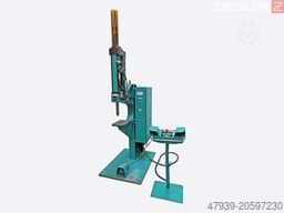 TOX Pressotechnik CEC 008.000