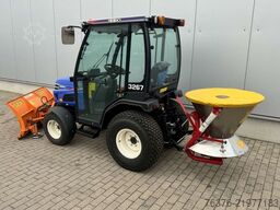 ISEKI TM 3267 AHLK Allrad