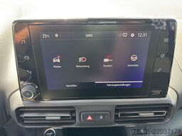 Opel Combo Life 1,2 81kW  *PDC*ZV*SH*Navi*Rückfahrcam