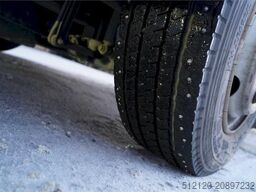 Mercedes-Benz Atego 818 box truck. Low km.