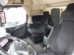 MERCEDES-BENZ 1852 LS Actros 5 GigaSpace/SoloStar/Ret./Standkl