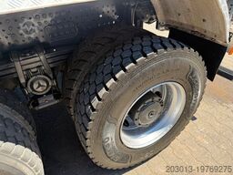 MERCEDES-BENZ AROCS 4145 8x8 Meiller Muldenkipper