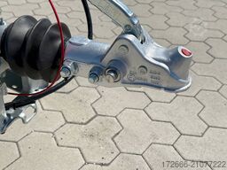 Brian James Trailer RACE SPORT 341-5521-35-2-12-B 550X210X196CM 3500KG GESCHLOSSENER AUTOTRAILER | SCHWARZ