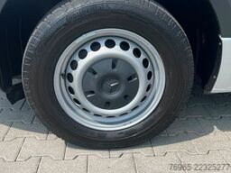 MERCEDES-BENZ Sprinter 314 AUTOMATIK NAVI DISTRONIC KAMERA LED