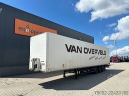 Schmitz Cargobull SKO 24 SKO24 / SAF DISC / 2x LIFTAXLE / GALVANI...