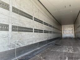 Schmitz Cargobull SKO 24 SKO24 / SAF DISC / 2x LIFTAXLE / GALVANI...