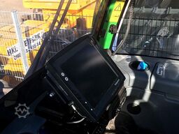 John Deere 1270E