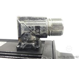 Lenze MCA 10I40-RS0B0 - n14N-ST5S00N-R0SU Servomotor SN 1554893810000173329586
