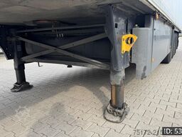Schmitz Cargobull SKO 24 / Disk brakes / Carrier Vector 1550 / Pa...