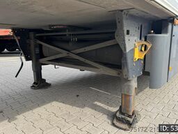 Schmitz Cargobull SKO 24 / BPW Drum / Carrier Vector 1550 / Palle...