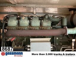 Mercedes-Benz Motor OM 422, V8-Motor, 4x Vorhanden!