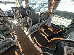 IVECO Daily 35 Sitze Touristik Dachklima Kühlschrank