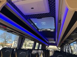 IVECO Daily 35 Sitze Touristik Dachklima Kühlschrank