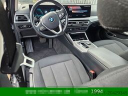 BMW 320d  Touring  xDrive  Navigation wenkbar