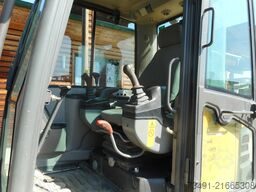 Volvo EC 55C mit POWERTILT