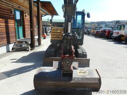 Volvo EC 55C mit POWERTILT