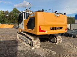 LIEBHERR R926